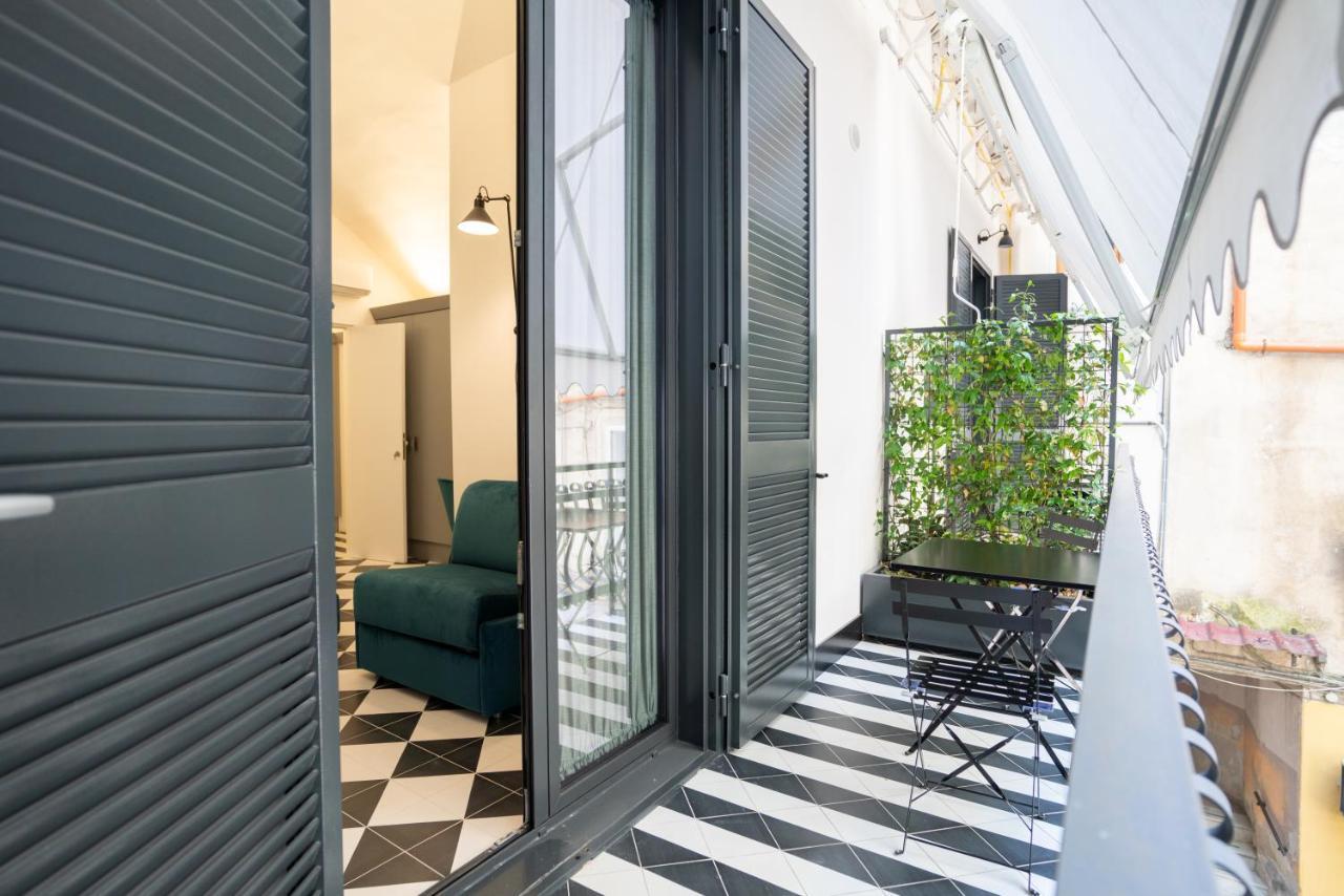 Pulcinella Suite Naples Exterior photo